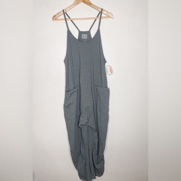 NEW | FP Free People Movment Hot Shot Onsie XS NWT - Picture 2 of 9